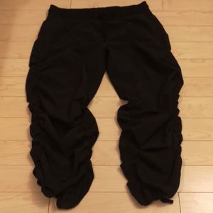 Under Armour women's pants in